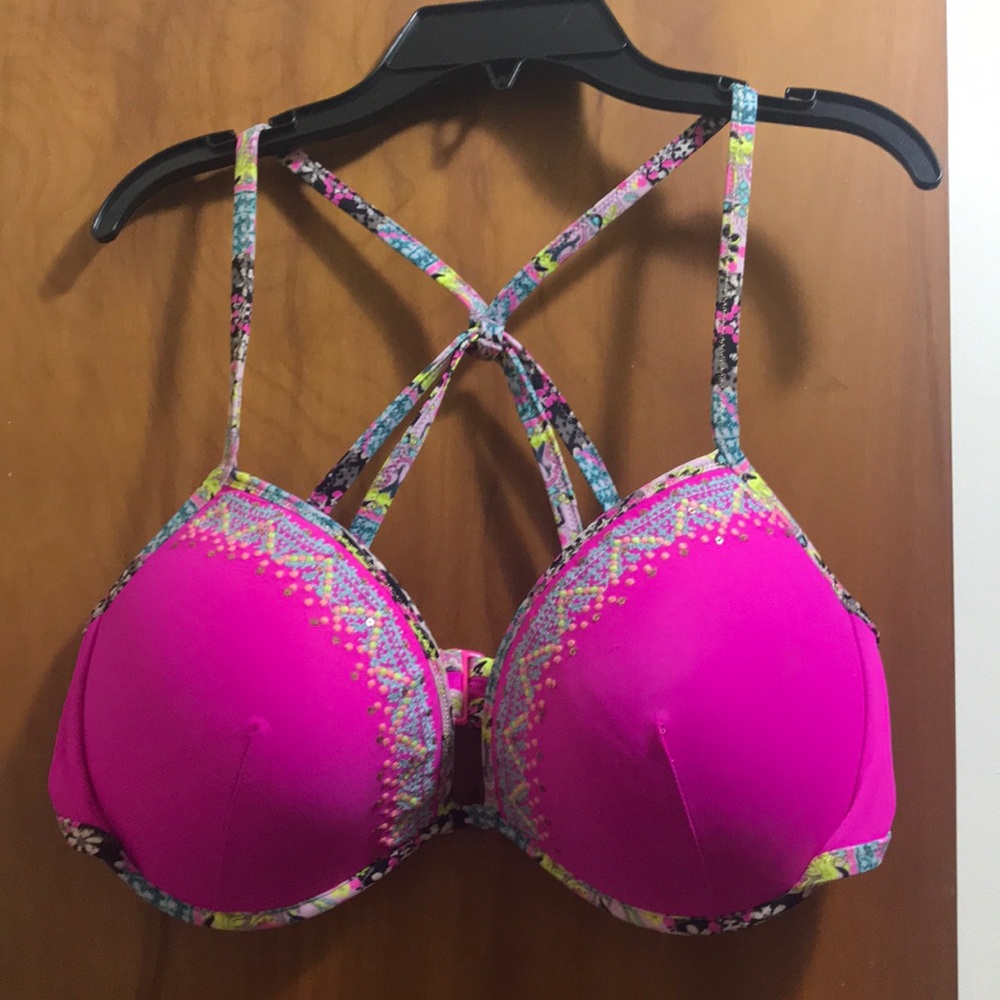 Victoria’s Secret 36DD 36E push up bikini bra top